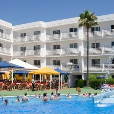 Pirates Village 3* Palma
